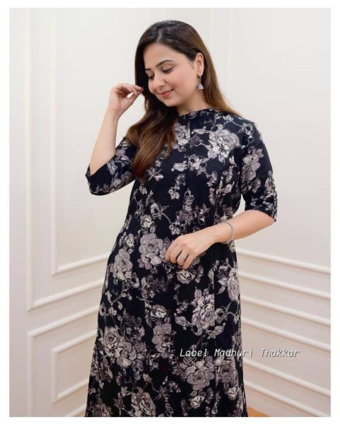  Pure Maslin Cotton Floral Printed Kurta Set  Kurti With Bottom Wholesale