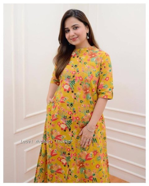  Pure Maslin Cotton Floral Printed Kurta Set  Kurti With Bottom Wholesale