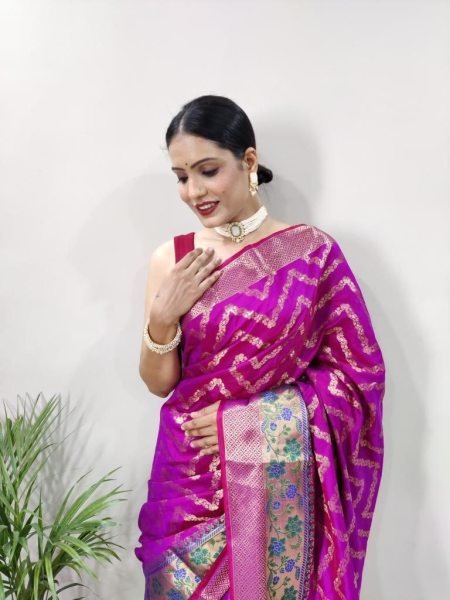  Beautiful Pure Silk Sarees with Tassels and Meenakari Border Silk Sarees Wholesale