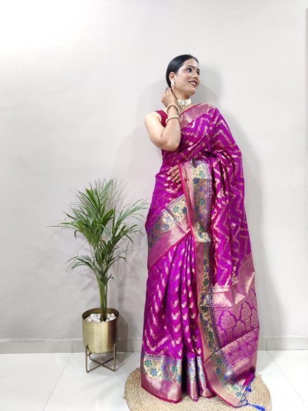  Beautiful Pure Silk Sarees with Tassels and Meenakari Border Silk Sarees Wholesale