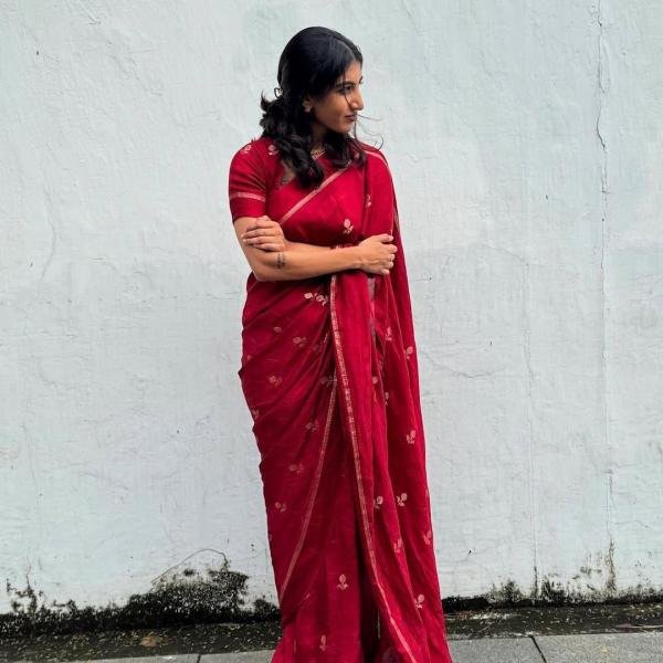Pure Soft Viscose Khadi Silk Saree with Satin Border and Jacquard Design Silk Sarees Wholesale