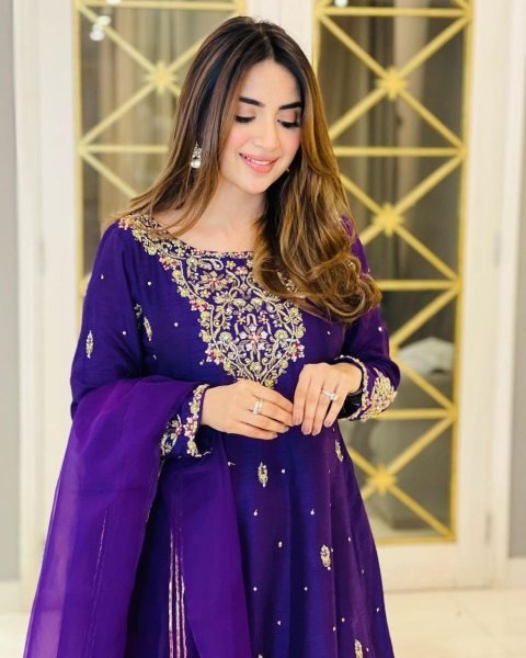 Purple Color Heavy Georgette Gown   Dupatta With Embroidery Work   Kurti With Dupatta Wholesale