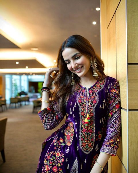 Purple Color Velvet Embroidery Work Kurti Plazzo Set Churidar Salwar Suits Wholesale