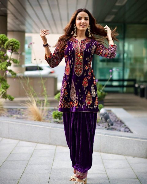 Purple Color Velvet Embroidery Work Kurti Plazzo Set Churidar Salwar Suits Wholesale