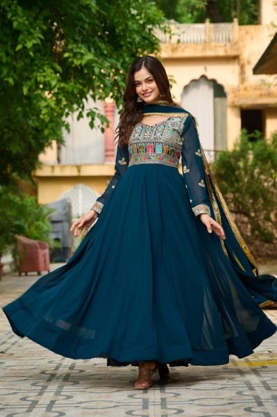  Rama Green Anarkali Gown with Zari Dupatta Sangeet Ready Look Anarkali Kurtis 