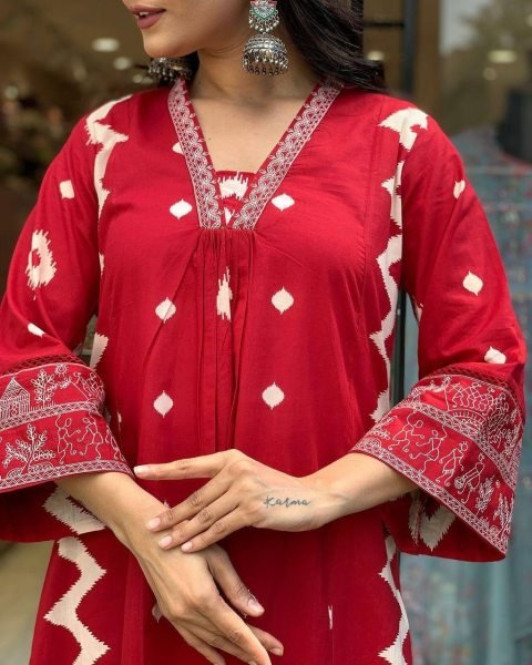 RED ANARKALI HEAVY PURE COTTON SUIT SET  3 Piece Kurti Set
