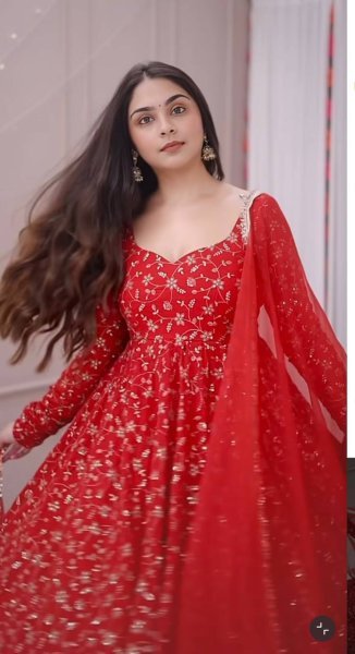 Red Blooming Georgette Anarkali Gown with Heavy Embroidery and 4 Mtr Flair Dupatta at Low Price Ready To Wear Collection