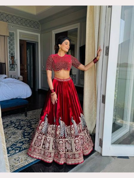   Red Lehenga with Viscos Velvet and  Thredad  and Sequnce work Designer Lehenga Choli