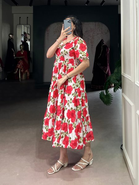 Red Elegant Floral Print Vichitra Silk Frock with Sleeves for Women Cotton Kurtis Wholesale