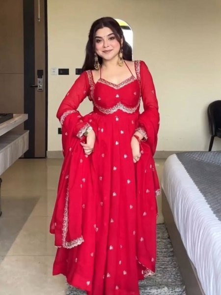 Red Georgette Embroidery Anarkali Suit Set with Dupatta Ready to Wear for Celebrations 