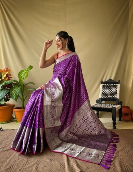  Rich Zari Pallu And Attractive Kanchipuram Border Saree Silk Sarees Wholesale