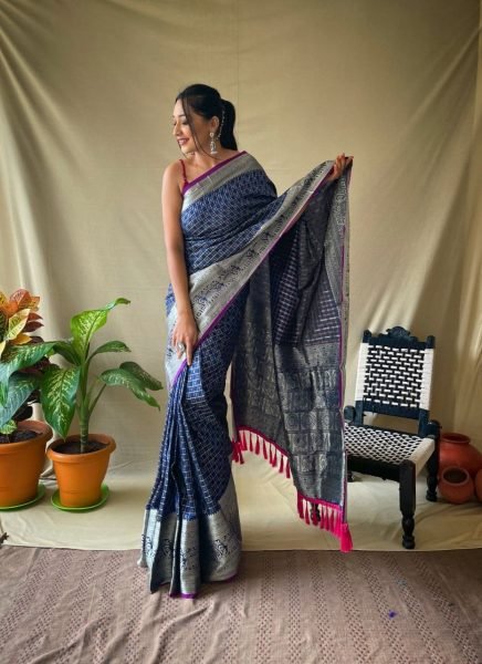  Rich Zari Pallu And Attractive Kanchipuram Border Saree Silk Sarees Wholesale