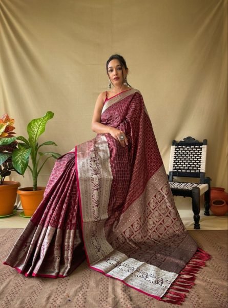 Rich Zari Pallu And Attractive Kanchipuram Border Saree Silk Sarees Wholesale