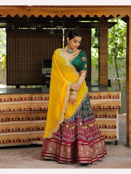 Royal Export Presenting Muslin Cotton Navratri Lehenga Choli  Navratri Lehnega Choli