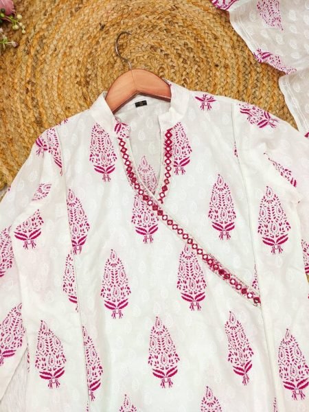 Simple  Straight Cotton Kurti and  Hand Embroidery Work with Mulmul Dupatta 3 Piece Kurti Set