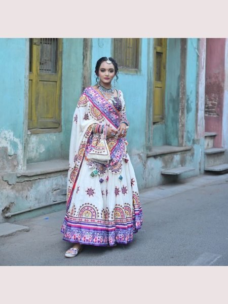 Soft Butter Silk With  Real Mirror Work  Lehenga Choli  Navratri Lehnega Choli