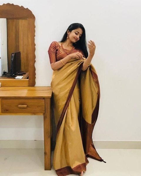 Soft Lichi Silk Saree With Jacquard Work  Silk Sarees Wholesale