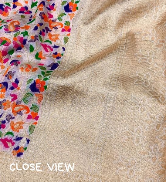 Soft silk saree with floral design  grand border   pallu  running blouse Patola Silk Sarees Wholesale