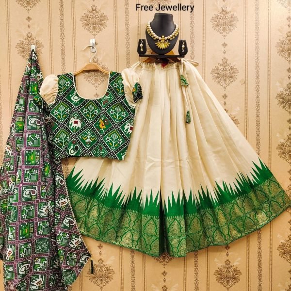 Special kids Collection  Zari Foil-Work Stitched Lahenga Choli with Dupatta  Girls Wear