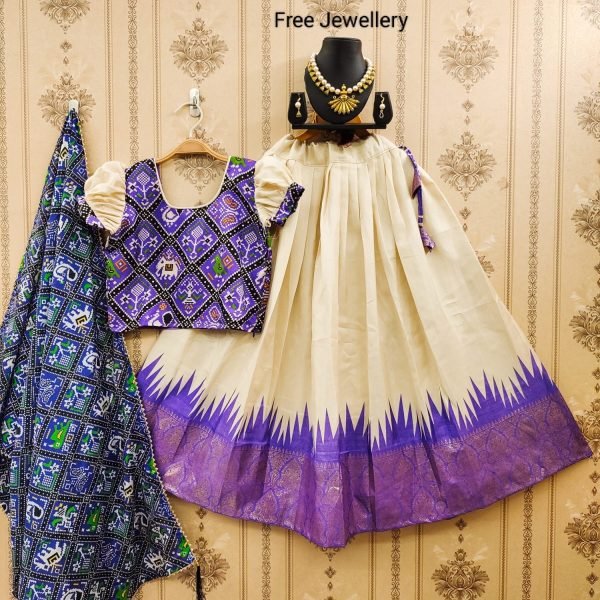 Special kids Collection  Zari Foil-Work Stitched Lahenga Choli with Dupatta  Girls Wear