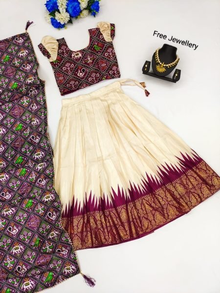 Special kids Collection  Zari Foil-Work Stitched Lahenga Choli with Dupatta  Girls Wear