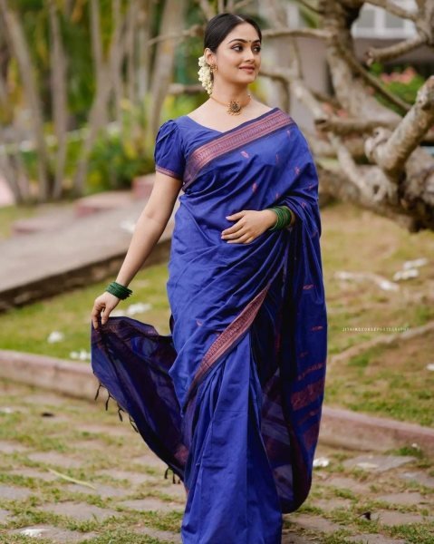  STUNNING ROYAL BLUE COLOUR PURE SEMI SILK SAREE Banarasi Saree Wholesale