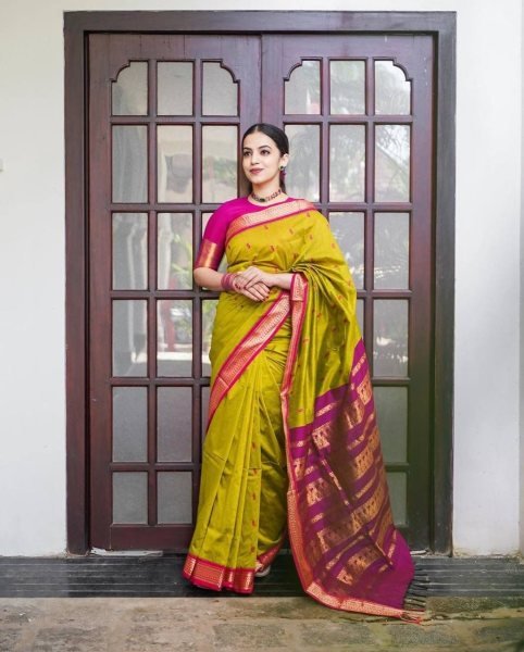  STUNNING YELLOW & PINK COLOUR PURE SEMI SILK SAREE Banarasi Saree Wholesale