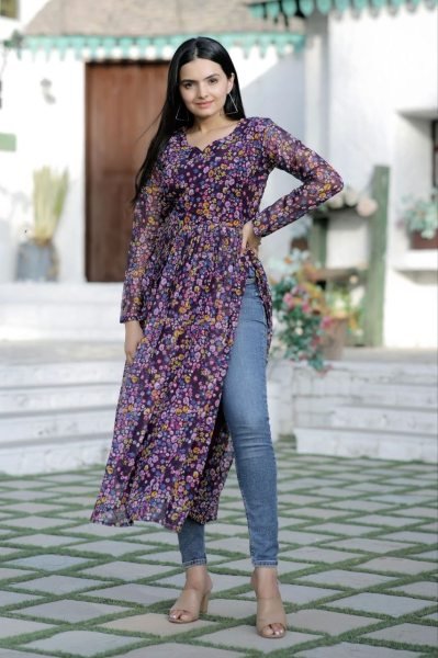 Stylish Butti With Floral Digital Printed Kurti Printed Kurtis