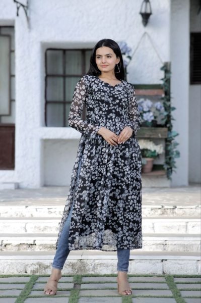 Stylish Butti With Floral Digital Printed Kurti Printed Kurtis