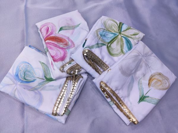 Summer Collection White   Blue Floral Printed Chiffon Saree Pure Chiffon Sarees Wholesale