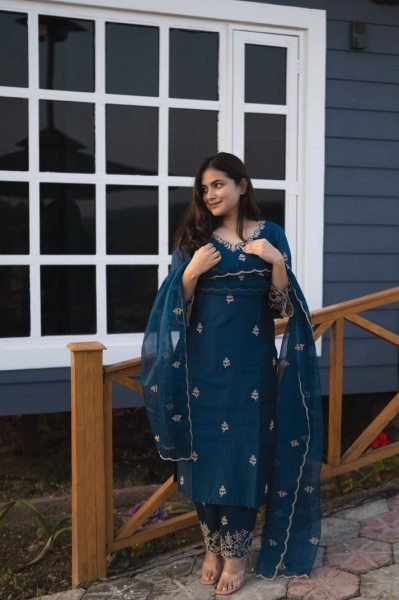 Surat Womens Wear Premium Ready to Wear Chanderi Embroidered Suits from Surat Textile Manufacturer 3 Piece Kurti Set
