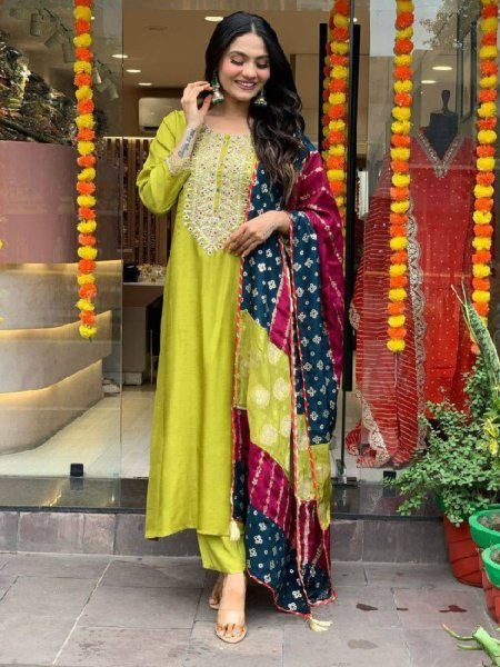 Textile Manufacturers New Collection Viscose Chanderi Kurti Pants with Dupatta Reseller Special 