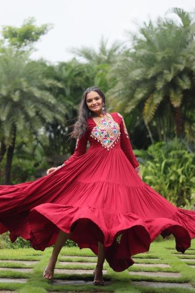 Traditional 14 Kg Rayon 3 Layer Frill Gown with Gamthi Embroidery Work for Women Navratri Lehnega Choli