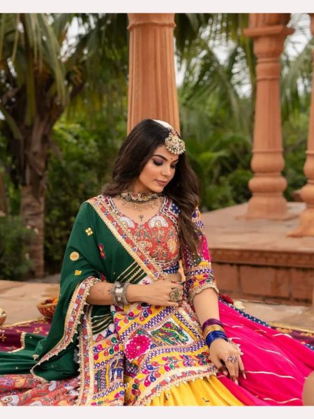 Traditional Look Heavy Muslin Cotton Lehenga Choli Navratri Lehnega Choli