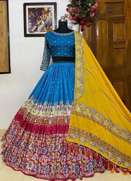 Traditional Navratri Wear Printed Lehenga Choli  Navratri Lehnega Choli