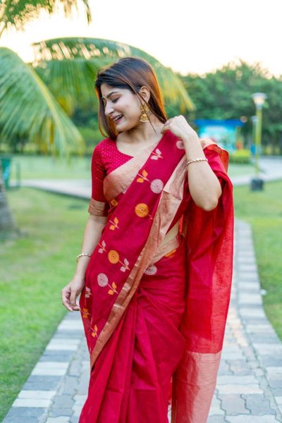 Traditional Wear Linen Silk Saree With Weaving Border Silk Sarees Wholesale