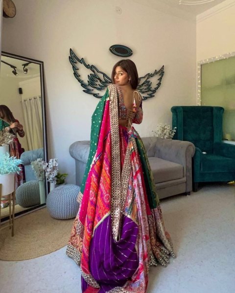 Traditional Wear Muslin Silk Chaniya Choli For Navratri  Navratri Lehnega Choli