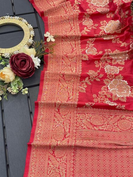 Traditional Wear pure Soft Dola Silk Saree with Rich Zari Pallu  Silk Sarees Wholesale