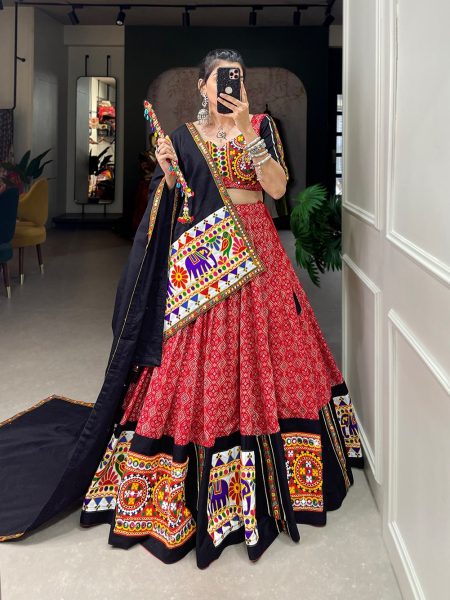 Traditonal Red Gamthi Work Cotton Navratri Wear Lehenga Choli Navratri Lehnega Choli