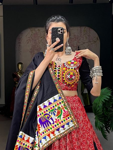 Traditonal Red Gamthi Work Cotton Navratri Wear Lehenga Choli Navratri Lehnega Choli