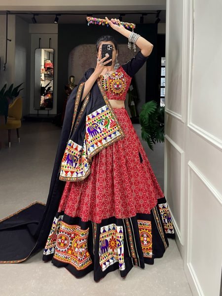 Traditonal Red Gamthi Work Cotton Navratri Wear Lehenga Choli Navratri Lehnega Choli