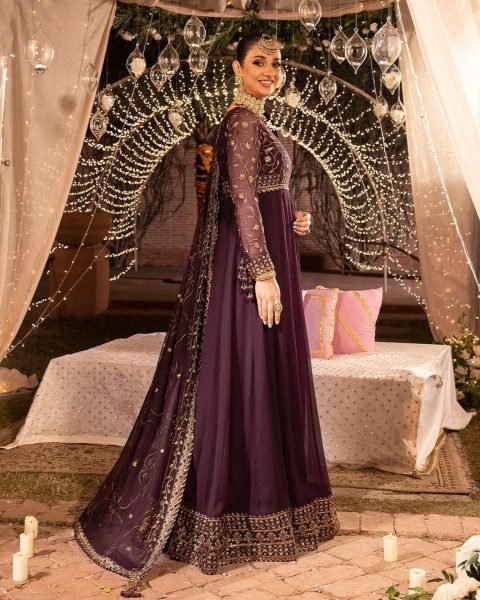 Tranding Fox Georgette Embroidery Gown  With Dupatta  Anarakali Gown Wholesale