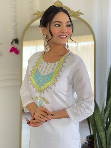 Trendy Fashionable Women White Viscose Silk Kurta Sets 3 Piece Kurti Set