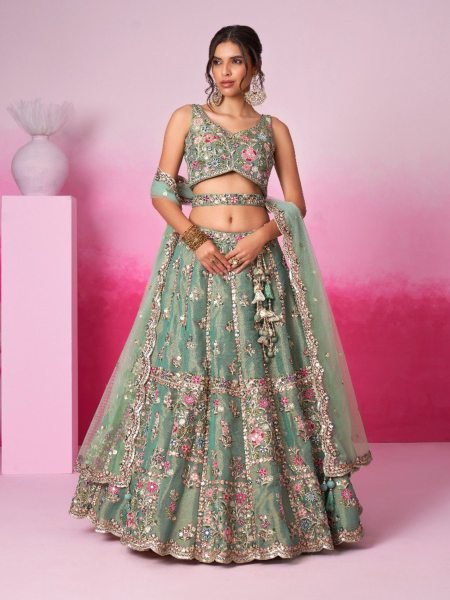 Trendy Pretty Women Bridal Leheng Set Green Color Lehenga With Embroidery Work & Mirror Work  