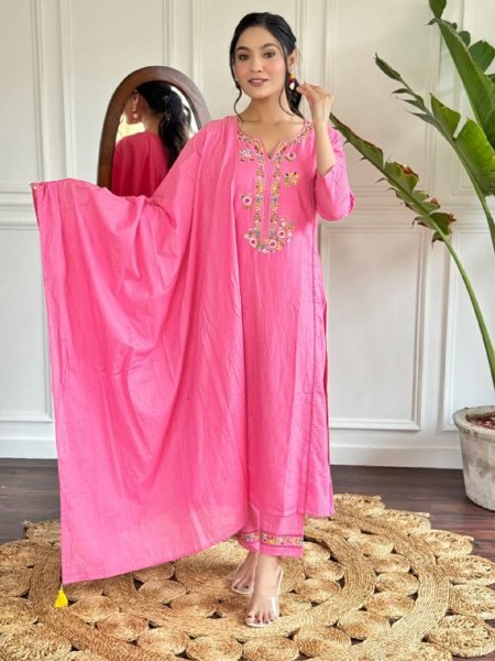 Versatile Embroidered Pink Kurti Set with Cotton Dupatta In Wholesale Collection Kurtis