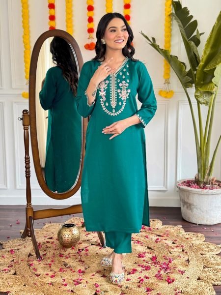 Viscose Chanderi Embroidered Suit Set – Perfect for Every Occasion 3 Piece Kurti Set