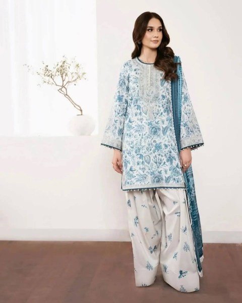Stylish Farshi Palazzo Set for Festive Functions Digital Print & Lace Dupatta Ready To Wear Collection