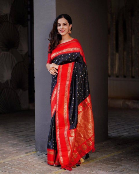 Wedding Look Red Lichi Silk Saree with Banarasi Jacquard Weaving Royal Festive Style Banarasi Saree Wholesale