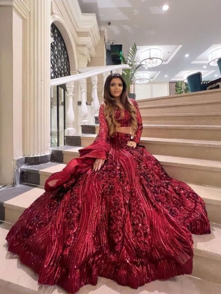 Wedding Special Red Lehenga Choli Online Intricately Embroidered Premium Net Set for Reception Wear Best Wholesale Rates Latest Designer Collection 