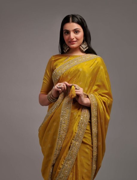 Wedding Wear Chinon Zari Work Saree Designer Wedding Sarees Wholesale